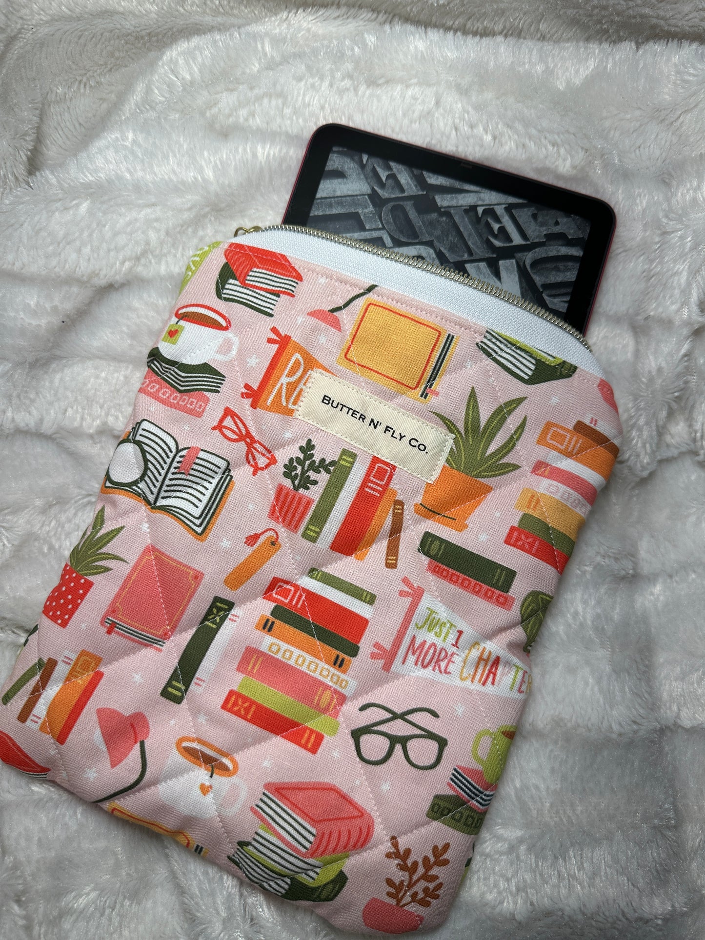 Pink Books E-Reader Sleeve