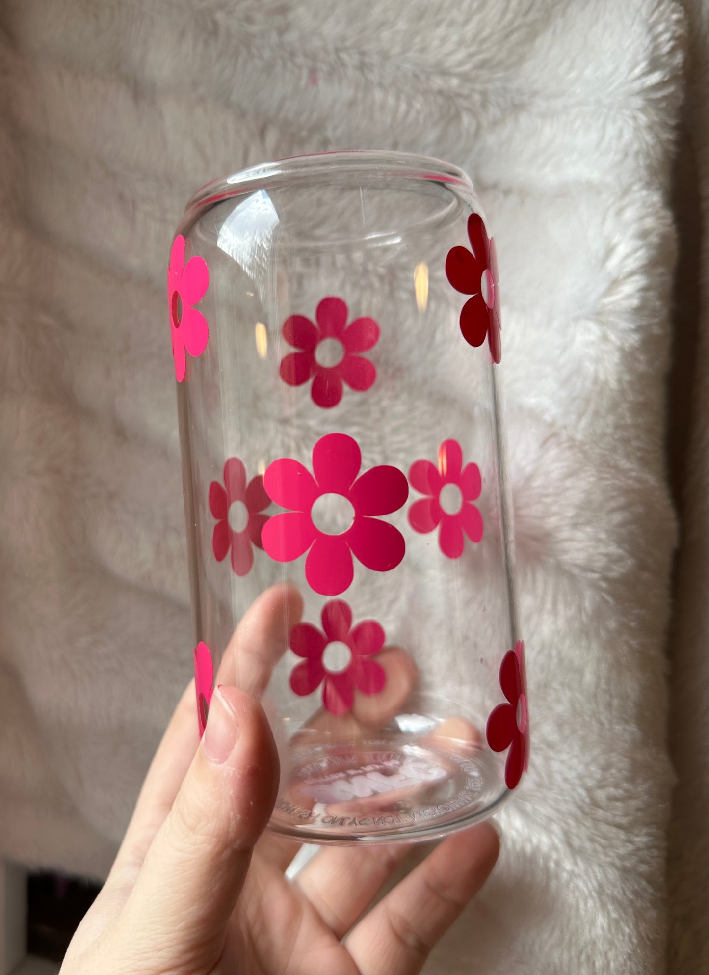Dark Pink Flowers 16 oz Glass Cup