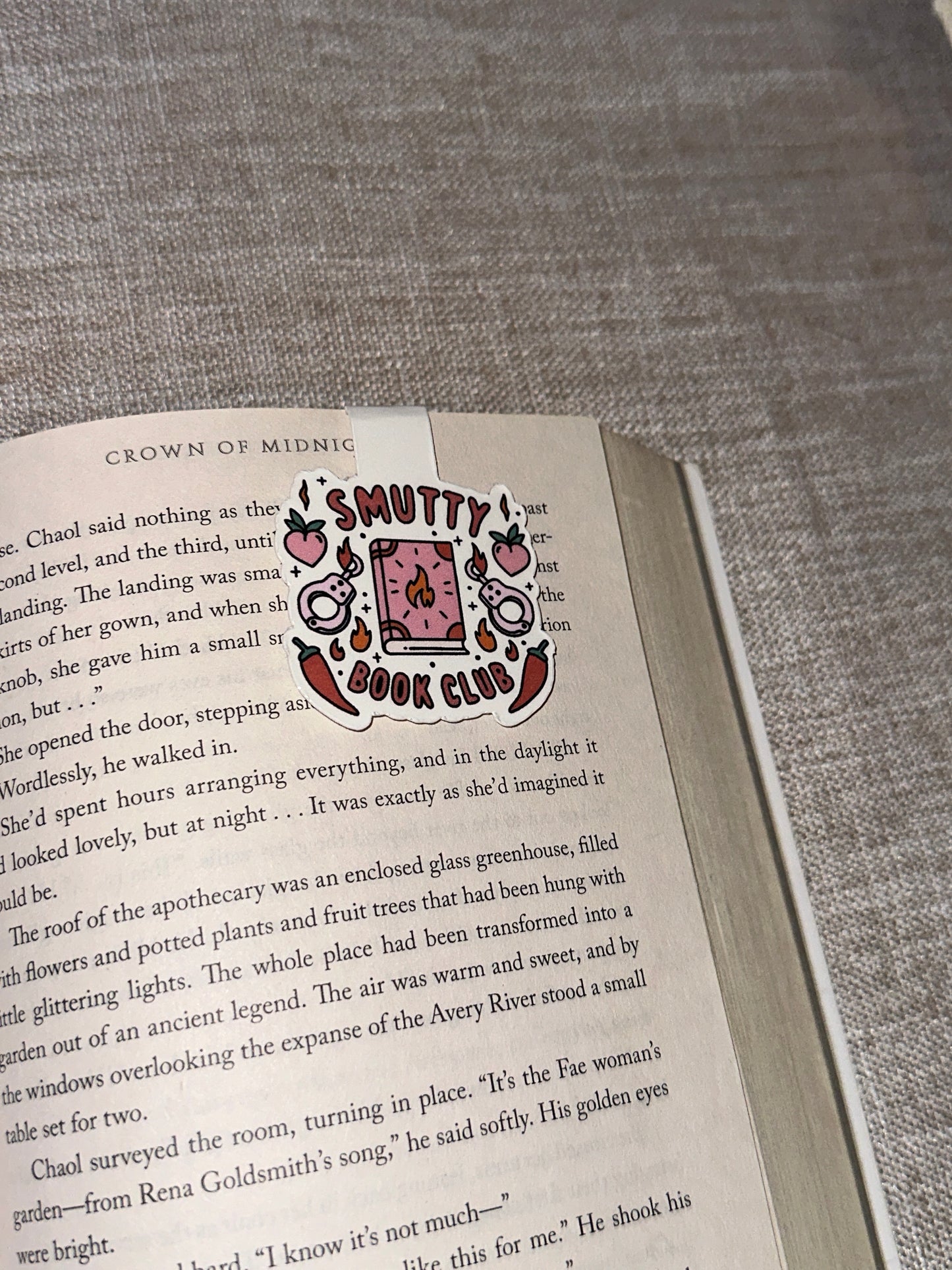 Smutty Bookclub Magnetic Bookmark