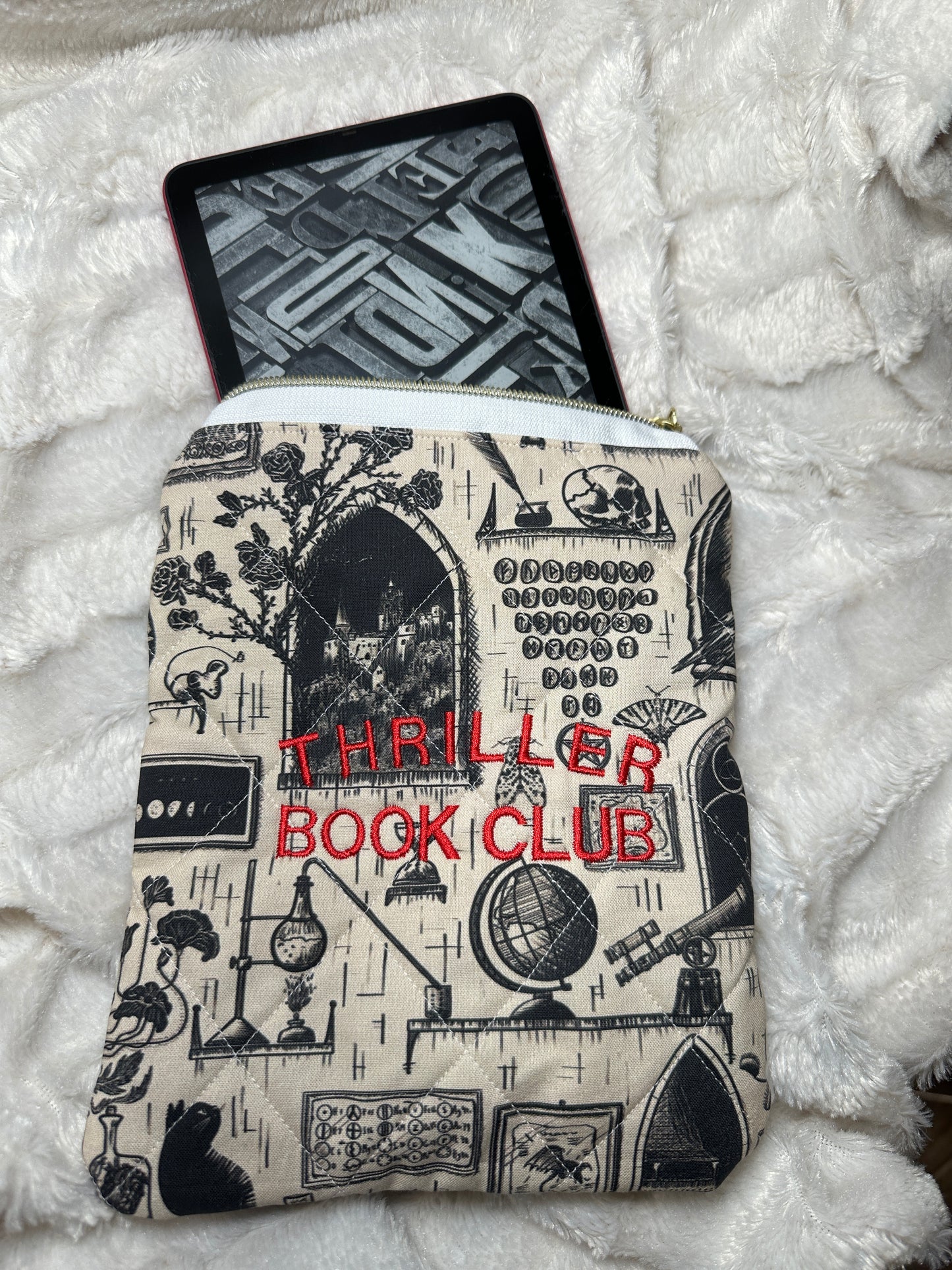 Thriller Book Club E-Reader Sleeve