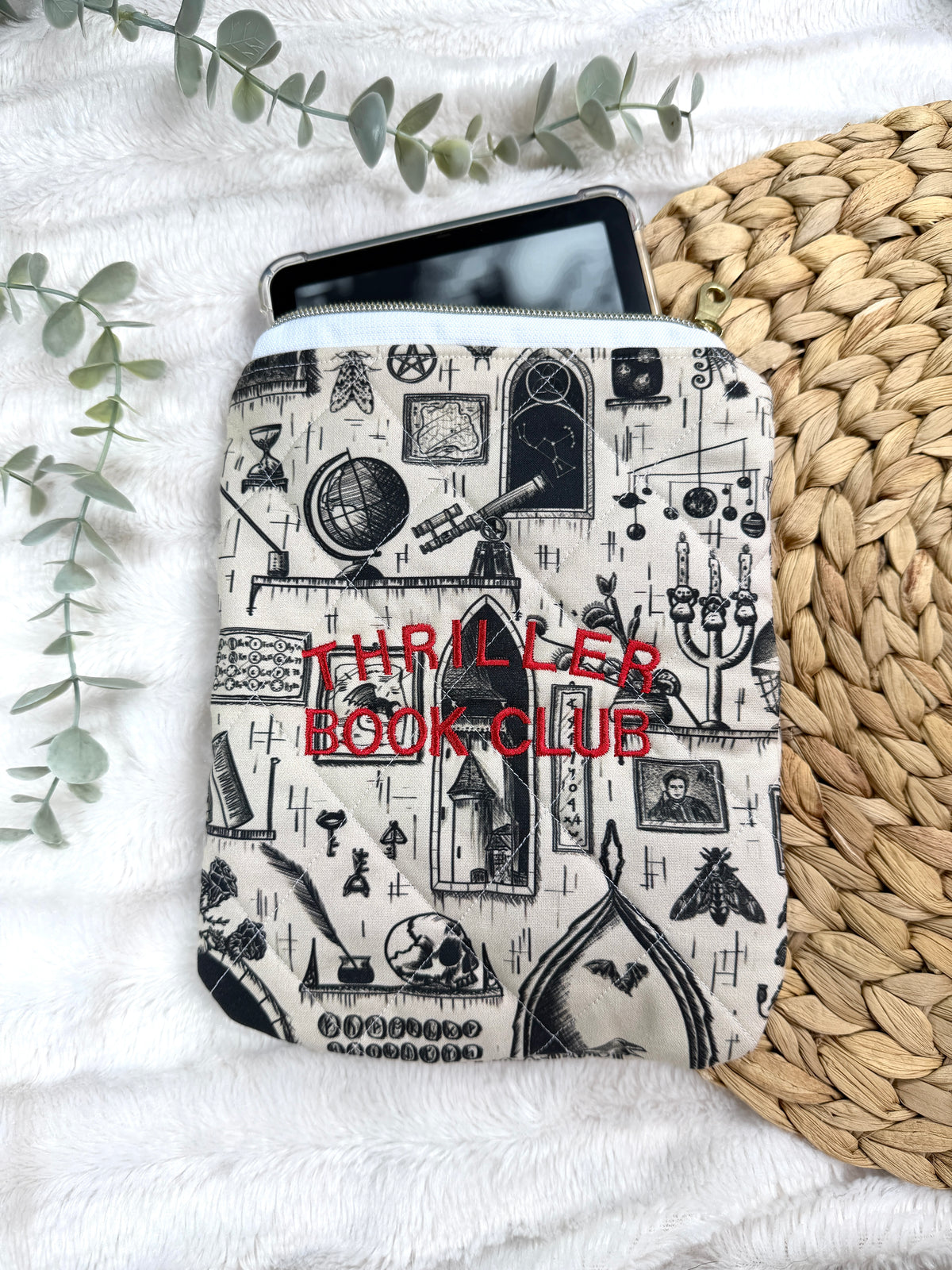 Thriller Book Club E-Reader Sleeve