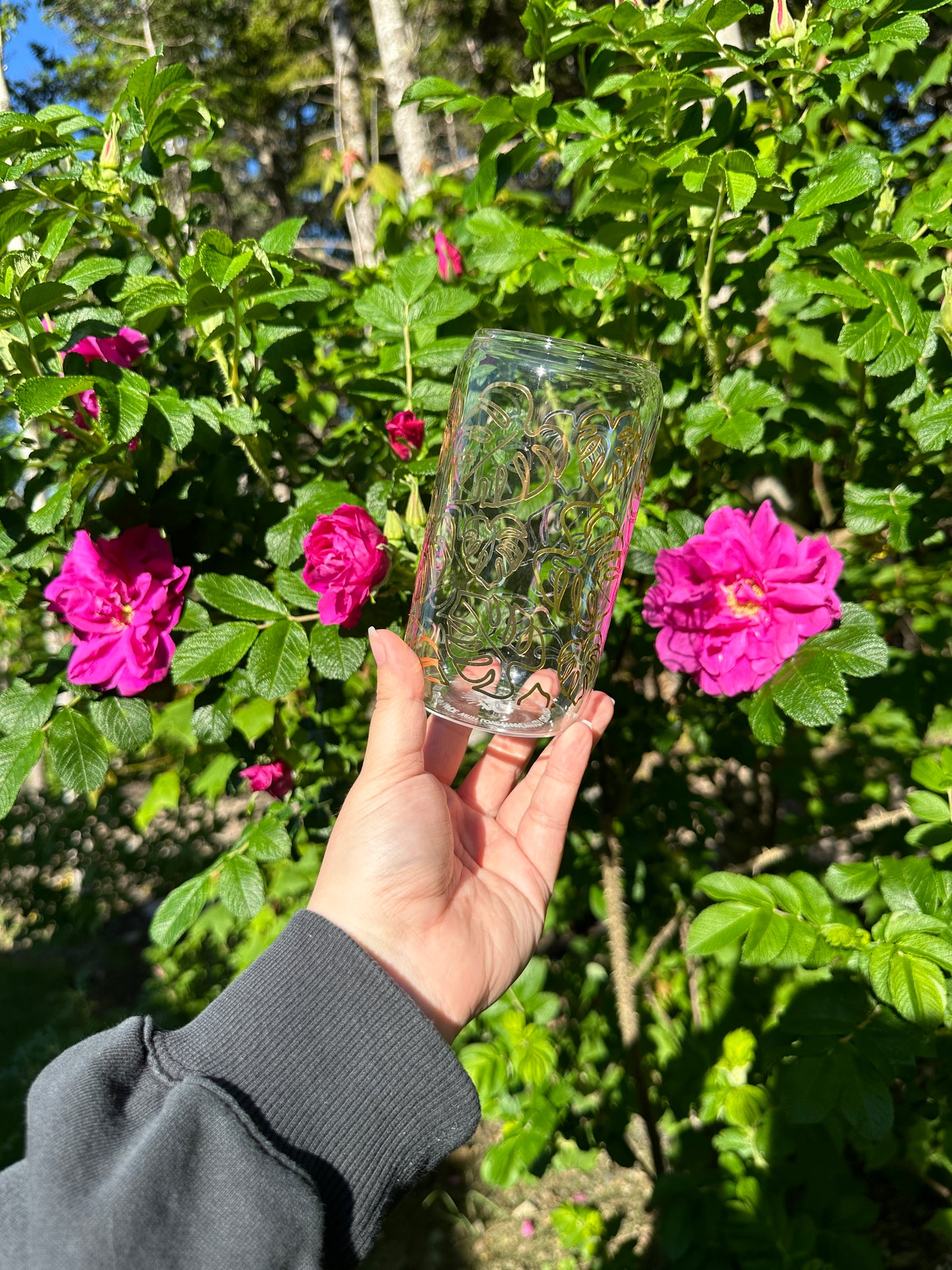 Monstera 16 oz Glass Cup